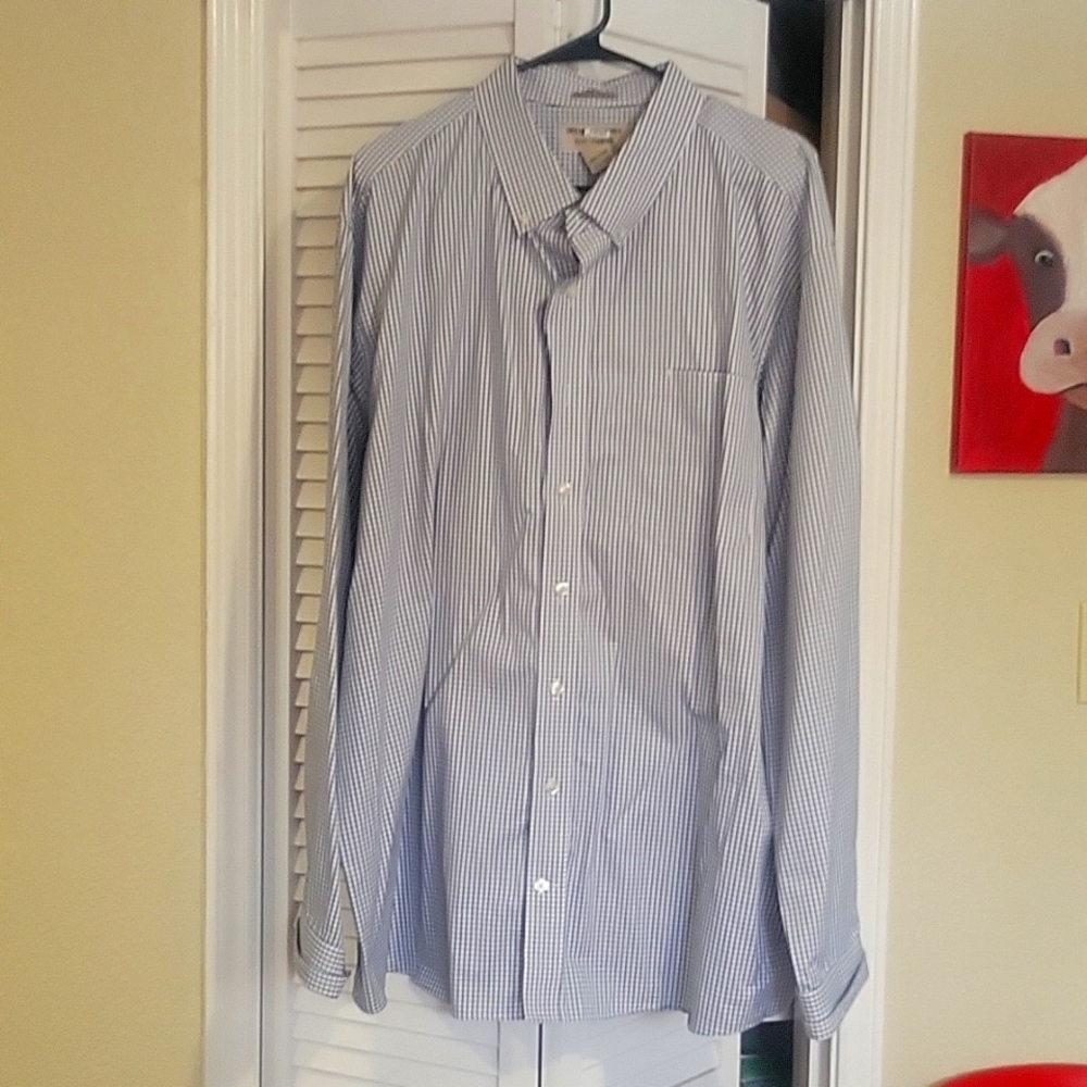 Men's long sleeve button down shirt